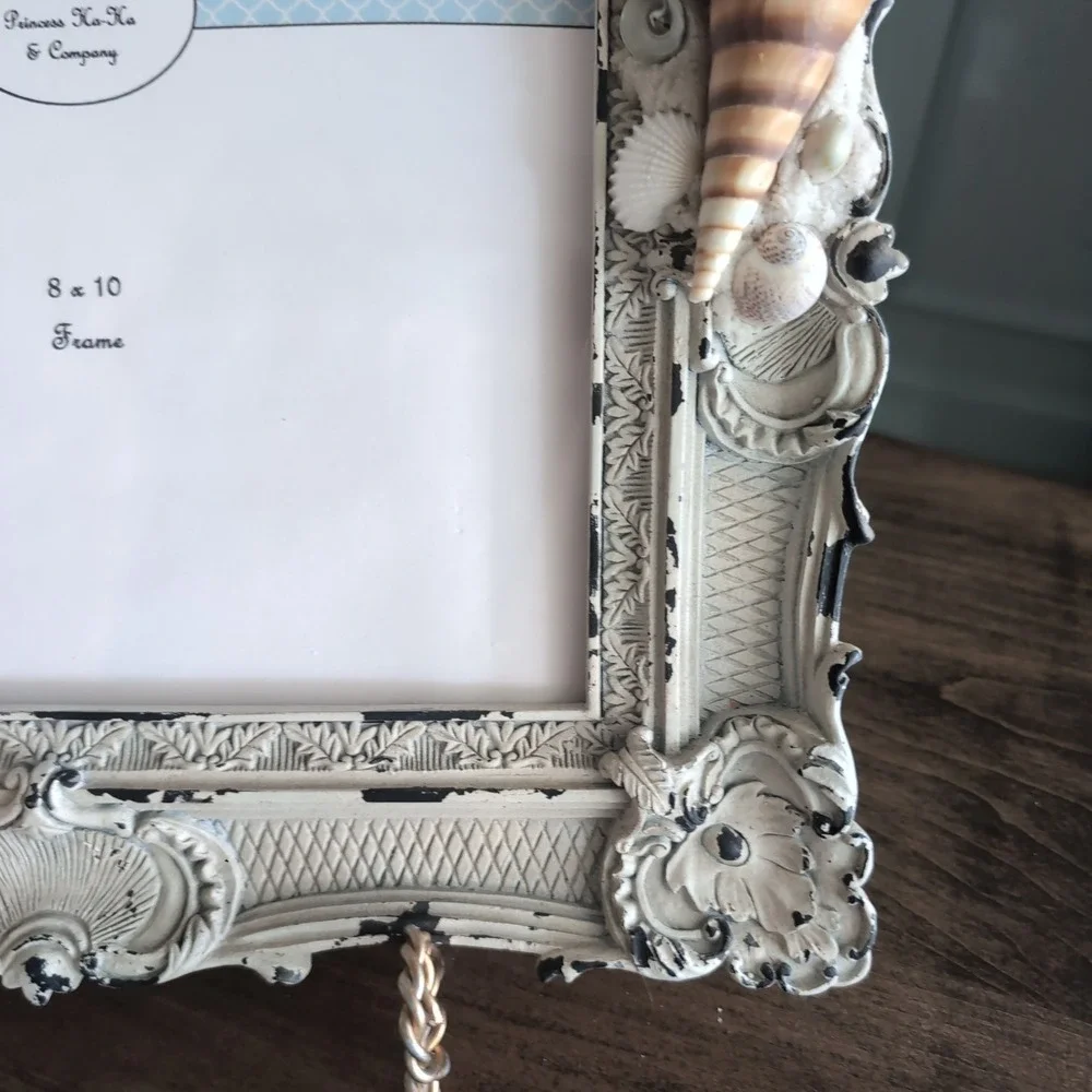 Vintage Style‎ 8x10 Shell Picture Frame Ornate Distressed Cream Coastal Sea Life